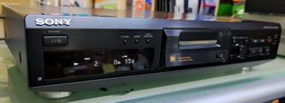 SONY MDS-JE330 MINIDISC-thumb-1