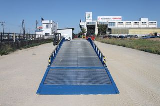 Ράμπες 2026 Durolift Κινητή Ράμπα Φόρτωσης [2359]-thumb-3