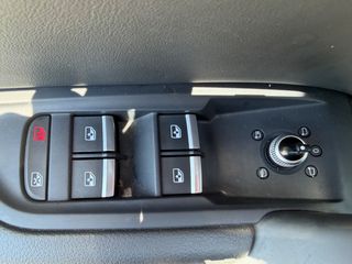 Audi Q5 2021 PLUG IN  45  265PS  STRONIC-thumb-10