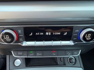 Audi Q5 2021 PLUG IN  45  265PS  STRONIC-thumb-13