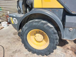 Φορτωτής Με Λάστιχα Komatsu 2006 WA 100 M-5-thumb-1