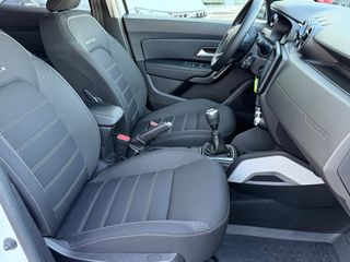 Dacia Duster 2022 4x4 / PRESTIGE-thumb-12