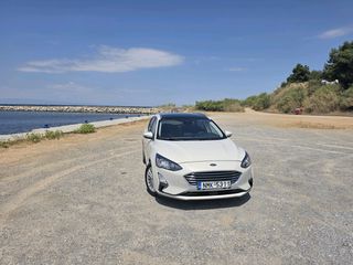 Ford Focus 2020 Titanium-thumb-4