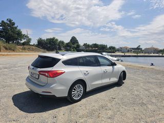 Ford Focus 2020 Titanium-thumb-9
