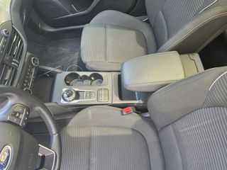 Ford Focus 2020 Titanium-thumb-15