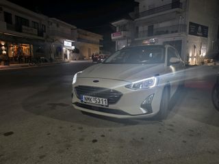 Ford Focus 2020 Titanium-thumb-21