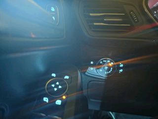 Ford Focus 2020 Titanium-thumb-23