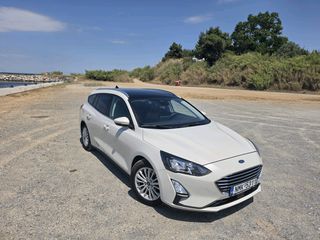 Ford Focus 2020 Titanium-thumb-3