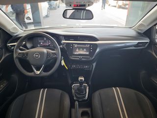 Opel Corsa 2023 Design & Tech 1.2 Turbo 100hp S/S MT6-thumb-5