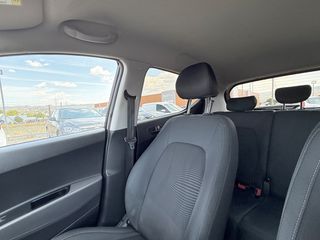 Hyundai i 10 2019 1.0 YES!-thumb-17