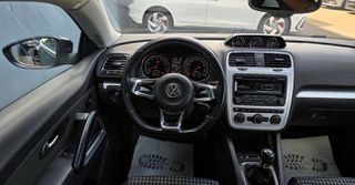 Volkswagen Scirocco 2015 1.4 TSi-thumb-8