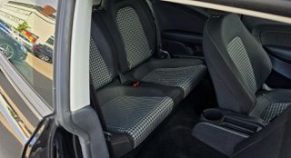 Volkswagen Scirocco 2015 1.4 TSi-thumb-10