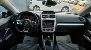 Volkswagen Scirocco 2015 1.4 TSi-thumb-13