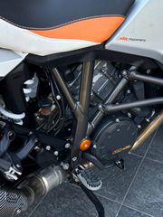 KTM 1290 Super Adventure 2016-thumb-29