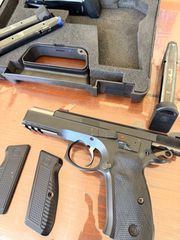 CZ 9m-thumb-4