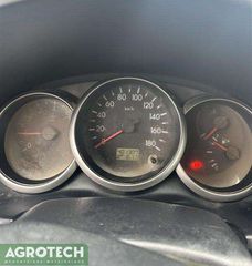 Mazda BT-50 2010-thumb-13