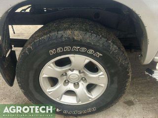 Mazda BT-50 2010-thumb-8
