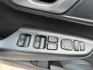 Hyundai Kona 2019-thumb-14