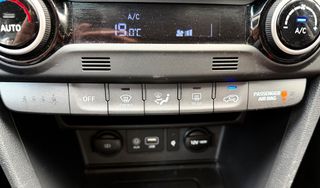 Hyundai Kona 2019-thumb-16