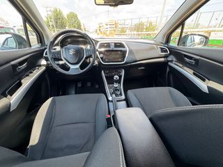Suzuki SX4 S-Cross 2017-thumb-13