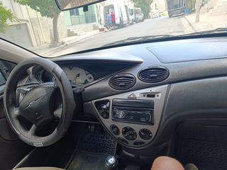 Ford Focus 2005 FOCUS 1.6-thumb-3