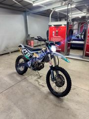 Husqvarna FE 250 2018-thumb-9