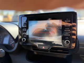 Toyota Yaris 2021-thumb-17