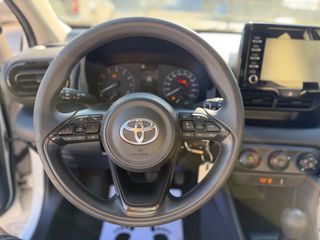 Toyota Yaris 2021-thumb-18