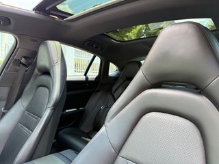 Porsche Panamera 2017 4 E-HYBRID Plug-In Hybrid /Full Extra-thumb-47