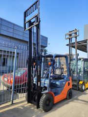 Toyota 2015 02-8FD15-thumb-2