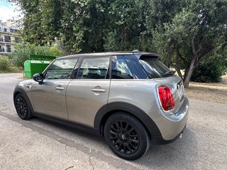 Mini Cooper D 2019-thumb-15