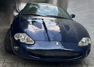 Jaguar XKR 2000 COUPE-thumb-5