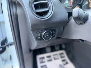 Ford Tourneo Courier 2019 AUTO ΛΑΖΑΡΙΔΗΣ-thumb-17