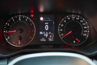 Renault Clio 2023 1.0 equilibre TCe 90 Xtronic (ΕΛΛΗΝΙΚΟ)-thumb-16
