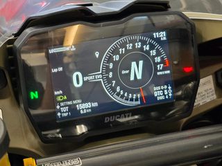 Ducati Panigale V4 R 2019 FULL EXTRA-thumb-2