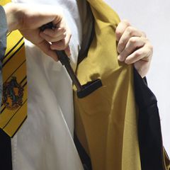 Harry Potter Wizard Robe Cloak Hufflepuff Size M-thumb-3