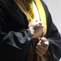 Harry Potter Wizard Robe Cloak Hufflepuff Size M-thumb-1