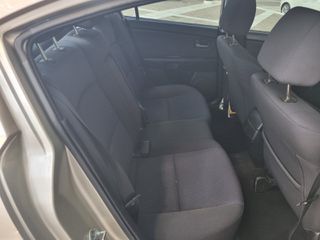 Mazda 3 2005-thumb-13