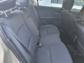 Mazda 3 2005-thumb-15