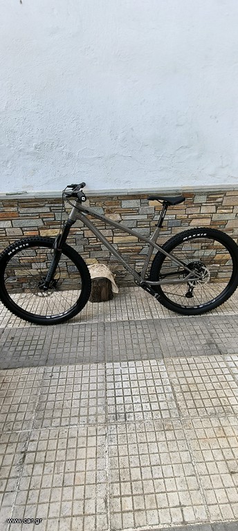All - Mountain Commencal 2024 AM HT RIDE DIRT