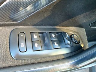 Peugeot 2008 2017 1.2  110PS  ALLURE*ΙΔΙΩΤΗ*ΑΒΑΦΟ*ΑΡΙΣΤΟ*ΧΡΩΜΑ ΠΕΡΛΑ-thumb-20