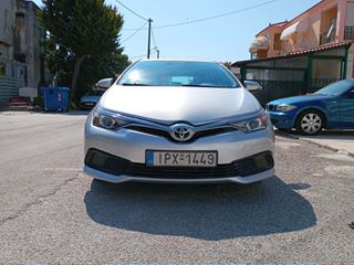 Toyota Auris 2016 1.4 D-4D DIESEL 6 TAXYTO