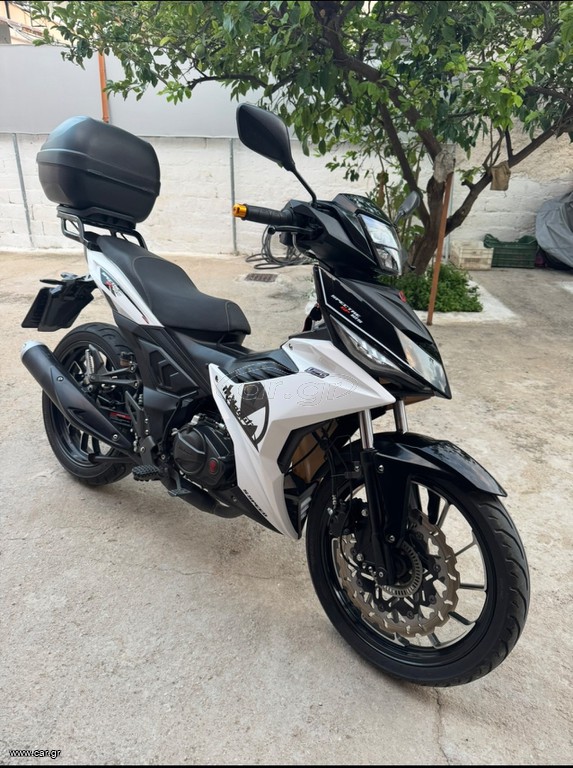 Malaguti Spectre GP 125 2022
