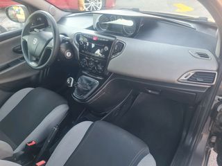 Lancia Ypsilon 2013 ΕΛΛΗΝΙΚΟ ΠΕΤΡΕΛΑΙΟ!-thumb-15
