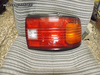 AUTOPARTS- ΦΑΝΑΡΙ ΠΙΣΩ ΔΕΞΙ MAZDA 323F 91'-94'