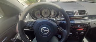 Mazda 3 2009-thumb-2