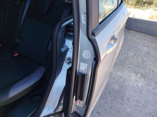 Ford B-Max 2015 1.5 TDCi-thumb-6