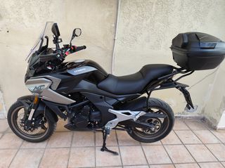 CFmoto 700 MT 2024
