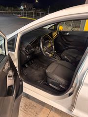 Ford Fiesta 2019-thumb-4