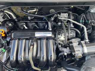 Honda Jazz 2016 1300 CC 5D FULL EXTRA αριστο!!-thumb-30
